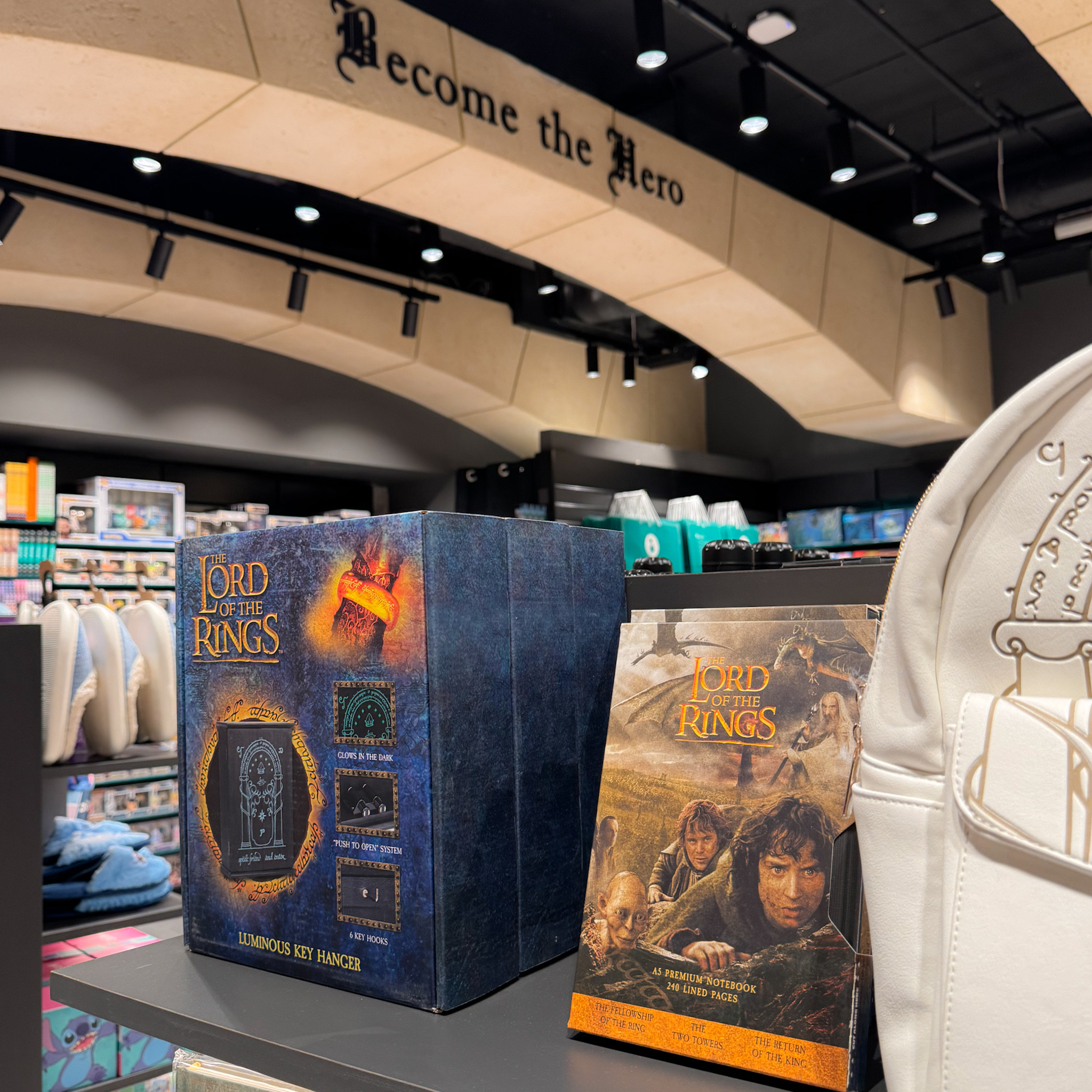 store thessaloniki image 3