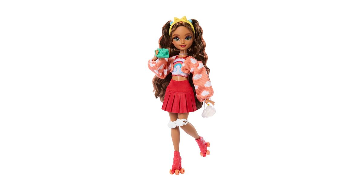 Mattel Barbie: Dream Besties Skate Party Teresa Doll (JFX98