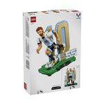 Product LEGO® Editions™: Lionel Messi – Football Legend (43015) thumbnail image