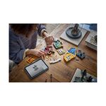 Product LEGO® Harry Potter™: Hogwarts™ House Crest (76462) thumbnail image