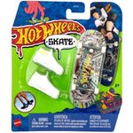 Product Mattel Hot Wheels Skate Fingerboard and Shoes: Tony Hawk - Grip  Grind (HNG39) thumbnail image