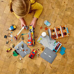 Product LEGO® City Fire: Πυροσβεστική Διάσωση & Αστυνομική Καταδίωξη (60319) thumbnail image