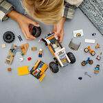 Product LEGO® City: Περιπέτειες με Οχήματα 4x4 Εκτός Δρόμου (60387) Μαζί με Πασχαλινή Λαμπάδα thumbnail image