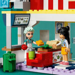 Product LEGO® Friends: Εστιατόριο στο Κέντρο της Χάρτλεϊκ (41728) thumbnail image