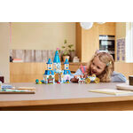 Product LEGO® Disney Princess: Το Κάστρο & η Άμαξα με Άλογα της Σταχτοπούτας (43275) thumbnail image