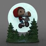 Product Funko Pop! E.T Elliot and E.T. Flying Moment GITD thumbnail image