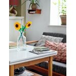 Product LEGO® Botanicals Ηλιοτρόπια (40524) thumbnail image