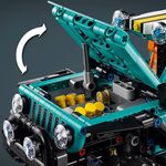 Product LEGO® Technic: Jeep® Wrangler Rubicon SUV (42227) thumbnail image
