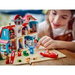 Product LEGO® Disney Classic: Lilo and Stitch Beach House (43268) thumbnail image