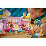 Product LEGO® Friends: Unicorn Dream Café (42684) thumbnail image