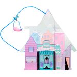 Product MGA L.O.L. Surprise!: O.M.G. - Winter Cottage Playset (120001EUC) thumbnail image