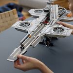 Product LEGO® Marvel: S.h.i.e.l.d. Helicarrier (76354) thumbnail image
