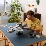 Product LEGO® Marvel: S.h.i.e.l.d. Helicarrier (76354) thumbnail image