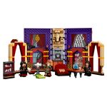 Product LEGO® Harry Potter™: Μια Στιγμή του Χόγκγουαρτς™: Μάθημα Μαντικής (76396) thumbnail image