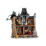 Product LEGO® Icons: Mayor Manor (11383) thumbnail image