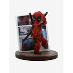 Product Marvel Q-Fig Diorama Deadpool 4D thumbnail image