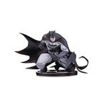 Product Batman Black & White Statue Batman by Joe Madureira thumbnail image