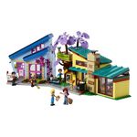 Product LEGO® Friends: Τα Σπίτια της Οικογένειας του Όλλι και της Πέιζλι (42620) thumbnail image