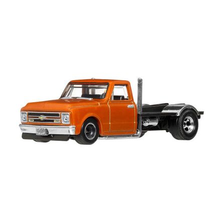 Mattel Hot Wheels Premium: Fast &amp; Furious – 1967 Chevy Custom Personnalise C-10 Vehicle (JHW61)