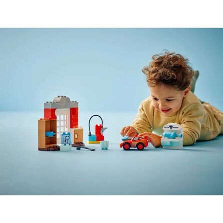 LEGO® DUPLO® Disney and Pixar: Cars Επίσκεψη του Μακούιν στο Γκαράζ του Δόκτορα (10456)