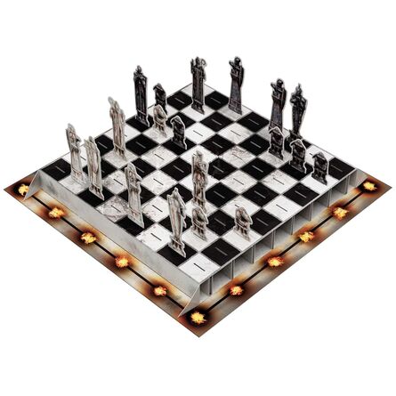 Harry Potter: The Pocket Pop-Up Wizard Chess Set