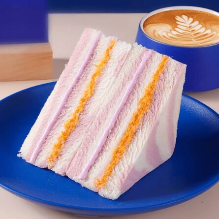 Γλυκό & Αλμυρό Σνάκ CHICKEN & TARO PASTE SANDWICH BREAD