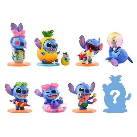 Stitch On Holiday Cosbi 8cm (Random)