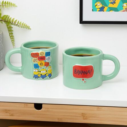 Paladone: Minions - Embossed Mug (PP15485MN)