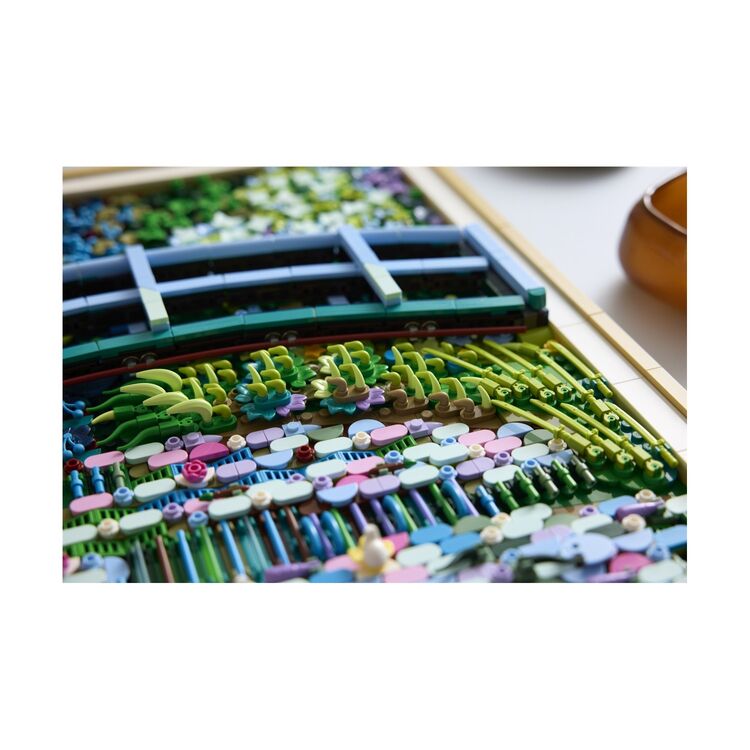 Product LEGO® Art: Claude Monet – Bridge over a Pond of Water Lilies (31220) image
