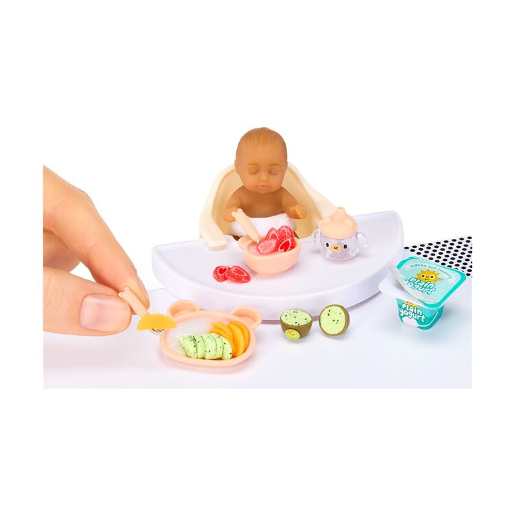 Product Μινιατούρα MGA Miniverse: Make It Mini Series Baby - Real Baby Baby Food (571261) 1τμχ Τυχαία Επιλογή image