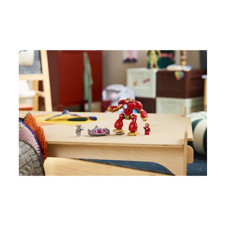 Product LEGO® Marvel: Ultron Vs. Iron Man (11209) image