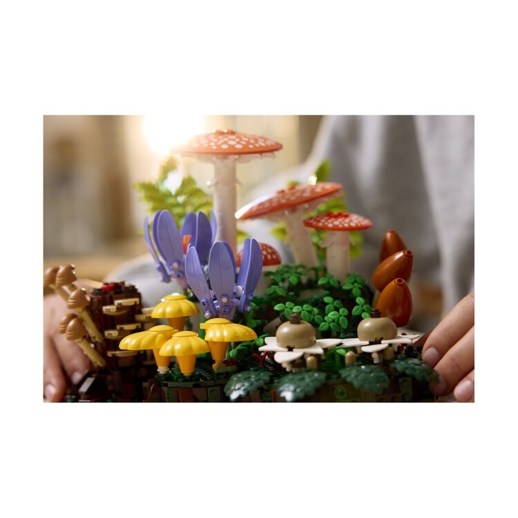 Product LEGO® Botanicals: Woodland Mushrooms (11505) image