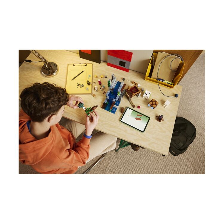 Product LEGO® Minecraft®: Ghast Station (21597) image
