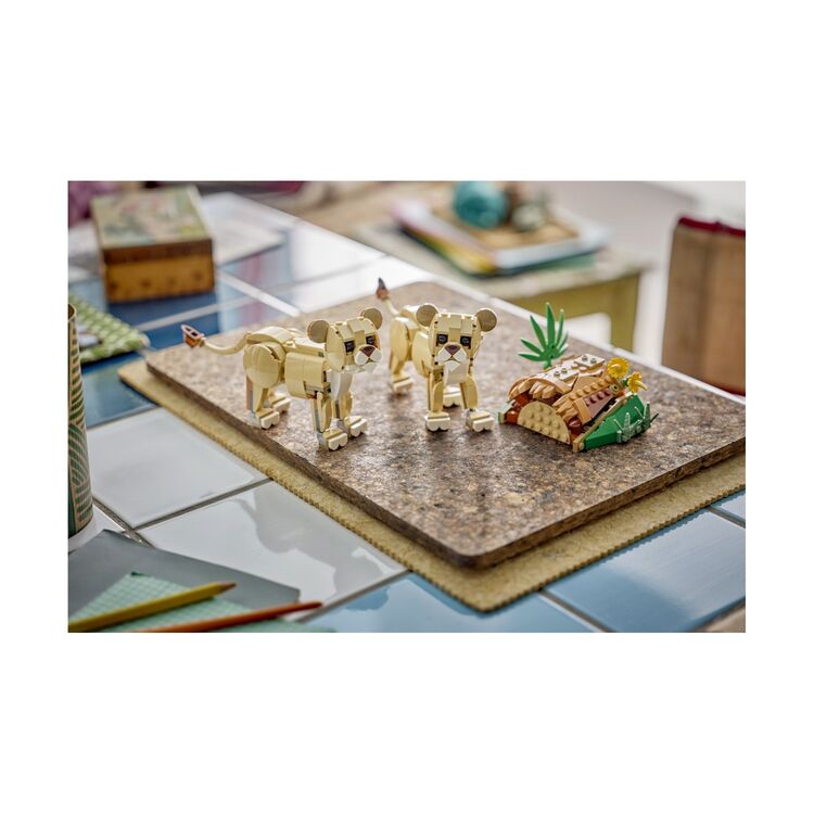 Product LEGO® Creator 3-in1: Wild Animals: Majestic Lion (31386) image