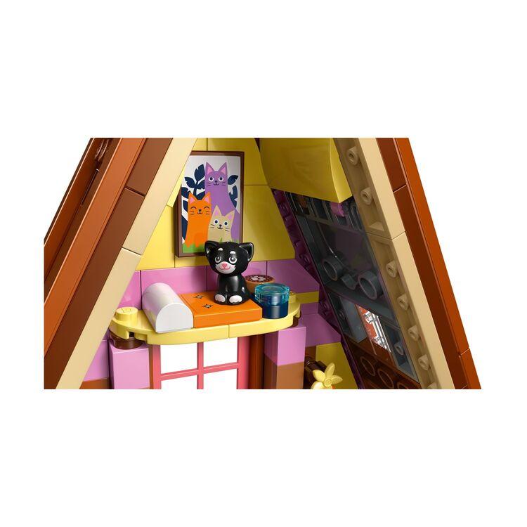 Product LEGO® Friends: Nature Glamping Cabin (42682) image