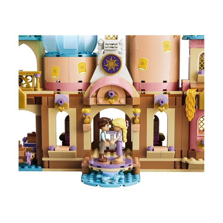 Product LEGO® Disney™: Rapunzel's Castle (43297) image