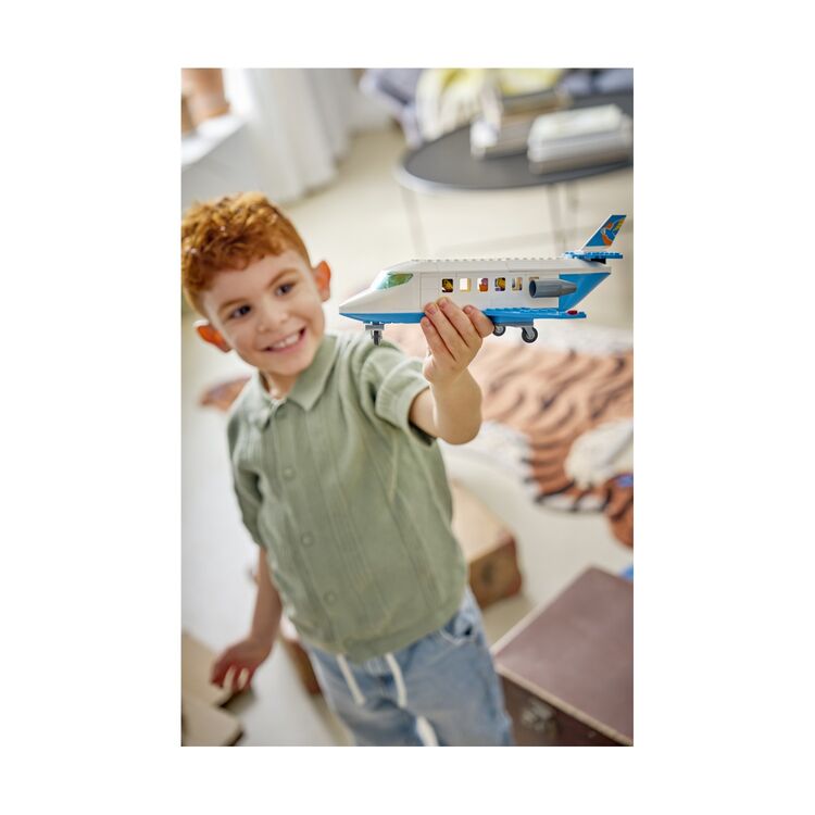 Product LEGO® City: Passenger Jet (60492) image