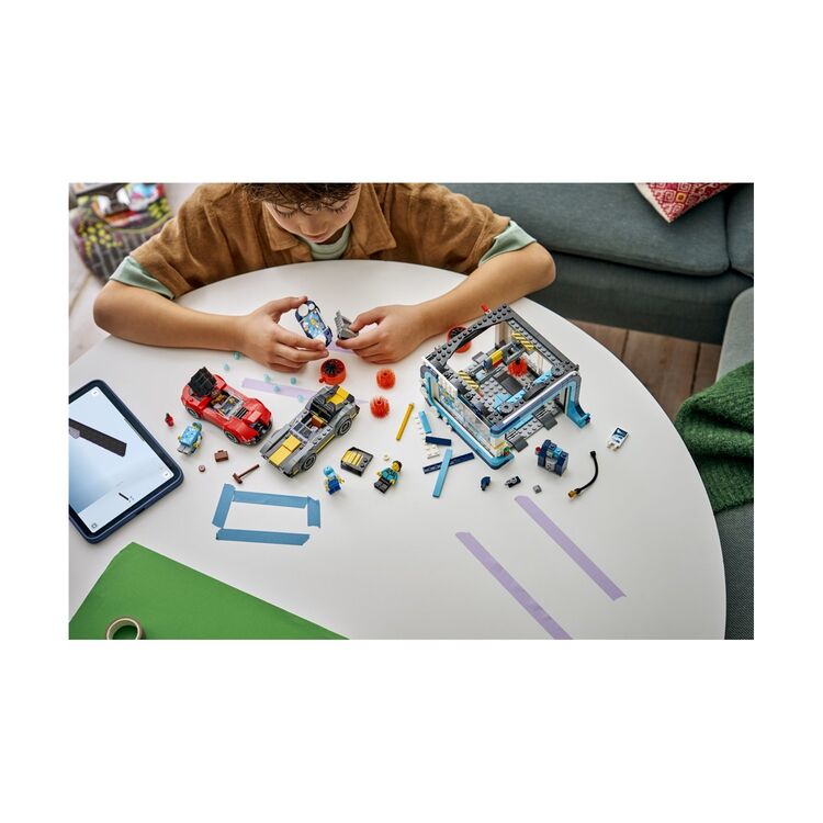Product LEGO® City: Drive-through Car Wash (60497) image