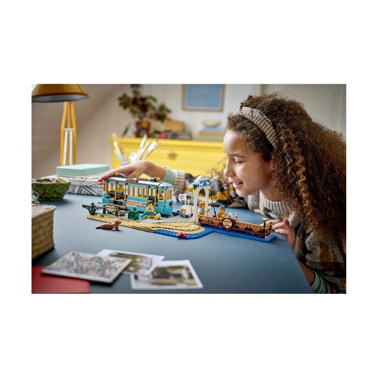 Product LEGO® City: Classic Beach Streetcar (60506) image