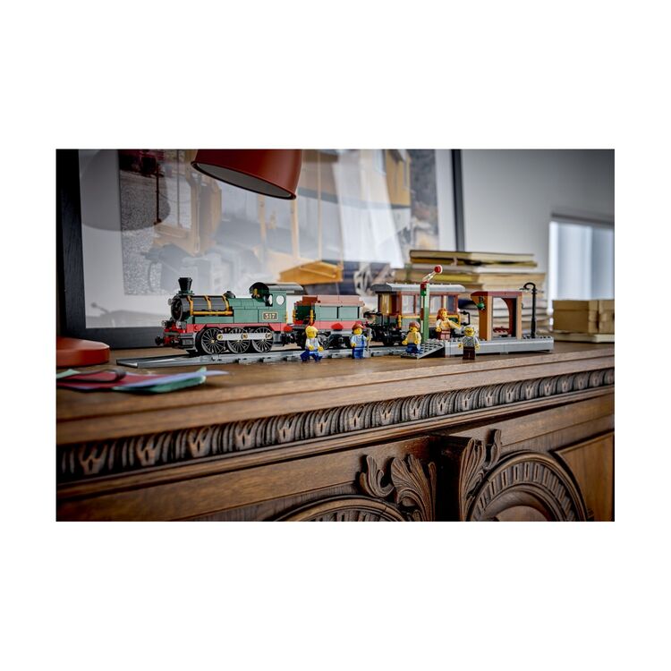 Product LEGO® City: Vintage Steam Train (60511) image