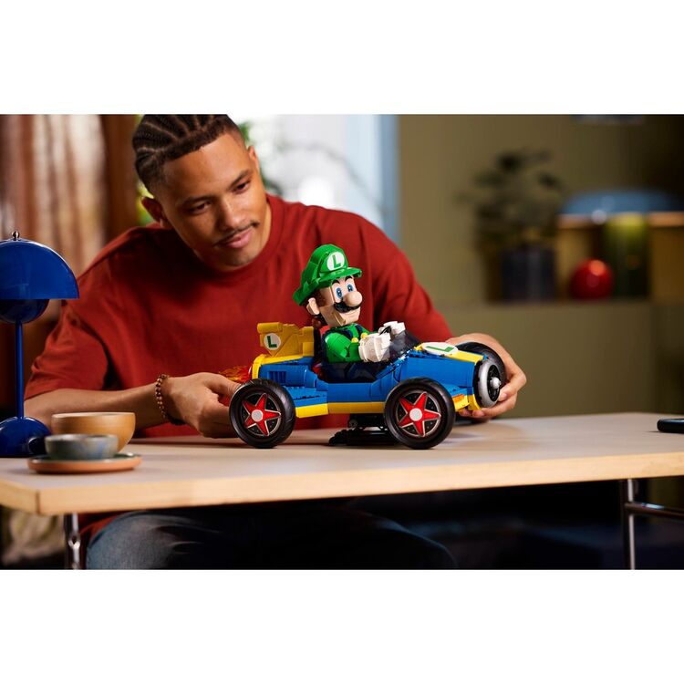 Product LEGO® Super Mario™: Mario Kart™ – Luigi & Mach 8 (72050) image