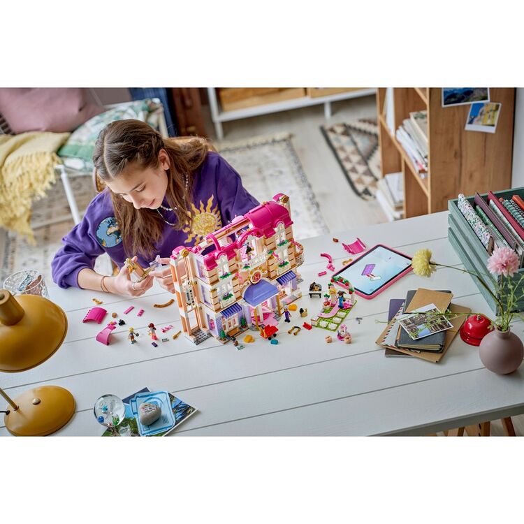 Product LEGO® Friends: Heartlake City Grand Hotel (42704) image
