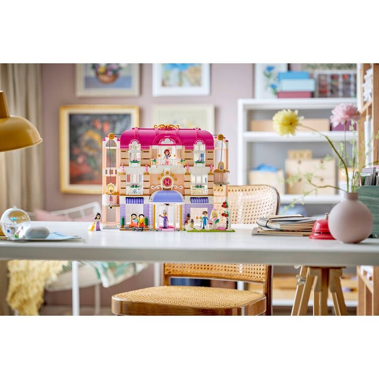 Product LEGO® Friends: Heartlake City Grand Hotel (42704) image