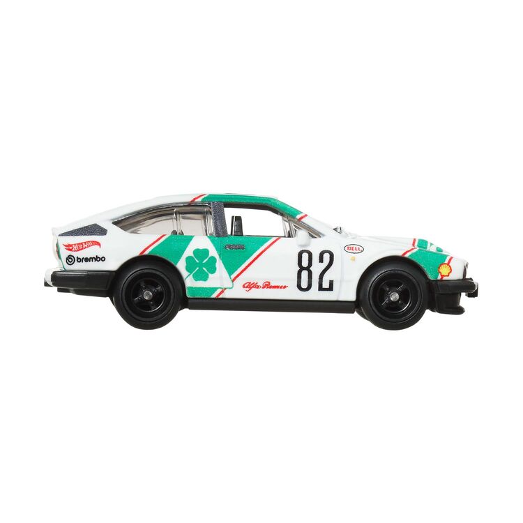 Product Mattel Hot Wheels Premium: Boulevard - Alfa Romeo GTV6 3.0 (JBL16) image