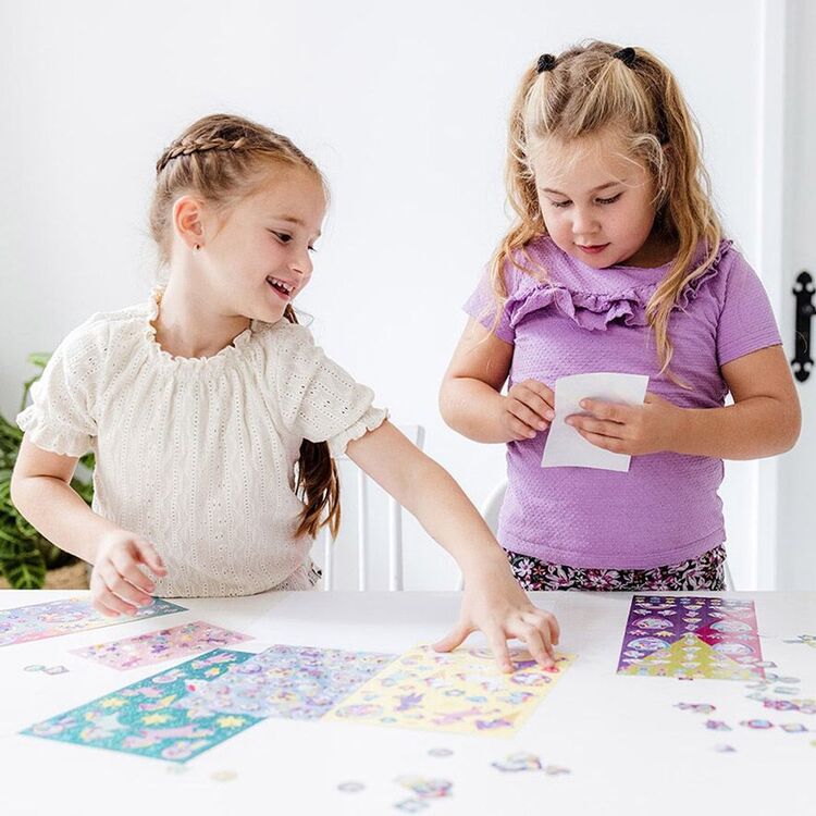 Product Αυτοκόλλητα Totum Netflix: Unicorn Academy - Super Sticker Set (TT642072) image