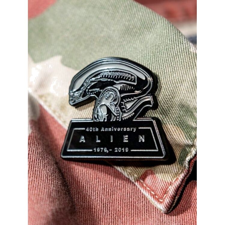 Product Alien Pin Badge 40th Anniversary image