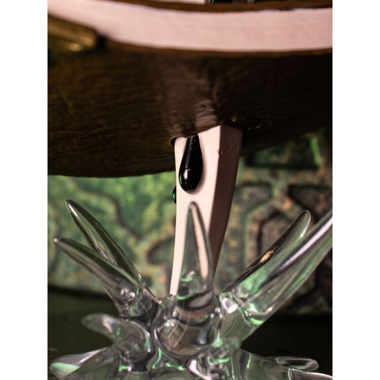 Product Prop-Ups Harry Potter Tom Riddle's Diary & Basilisk Fang image