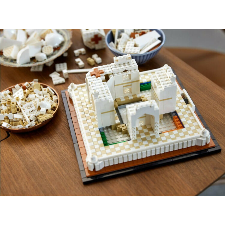 Product LEGO® Architecture: Taj Mahal (21056) Along with an Easter Candle image