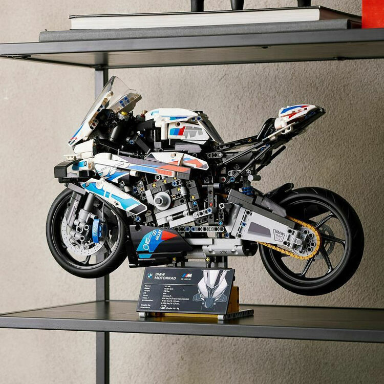 Product LEGO® Technic: BMW M 1000 RR (42130) image