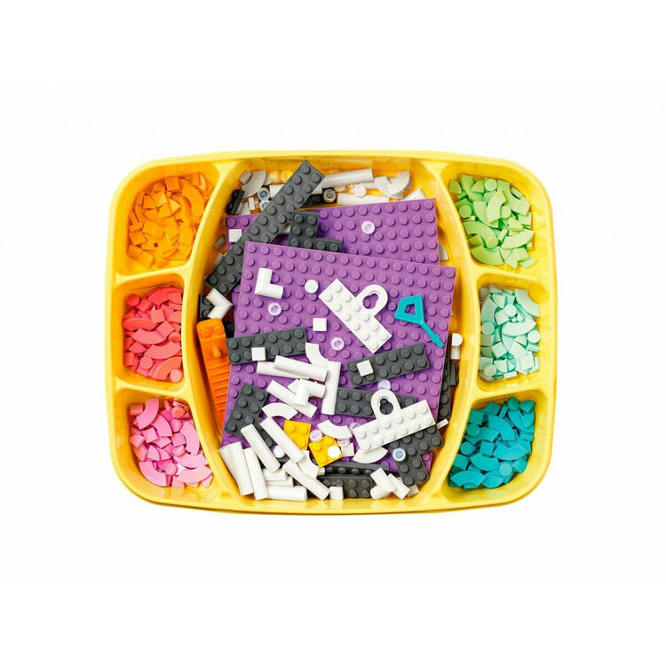 Product LEGO® DOTS: Message Board (41951) Along with an Easter Candle image